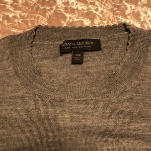 Scalloped neck gray 100%Merino Wool Sweater